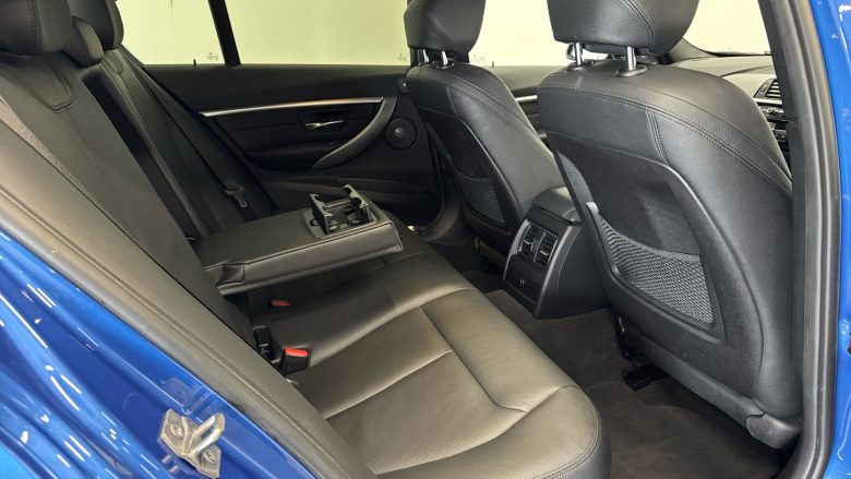 BMW 3 Series 335d xDrive M Sport Shadow Edition 4dr Step Auto Diesel Saloon